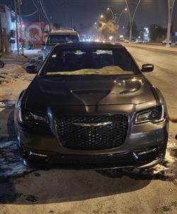 کرایسلەر 300